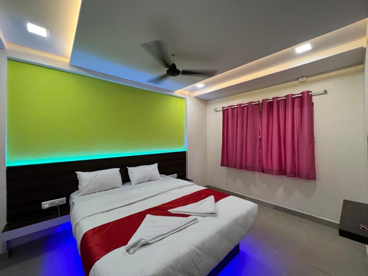 Hotel Sayba Pune